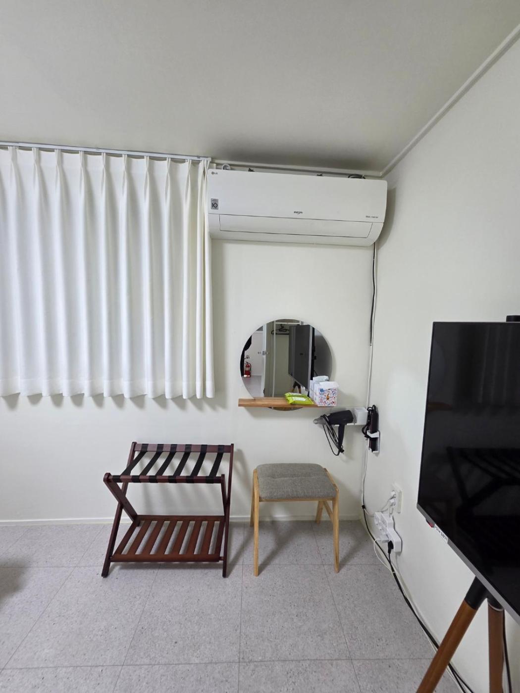 Dodam Guest house *